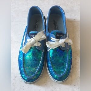 Women’s blue Sperry shoes